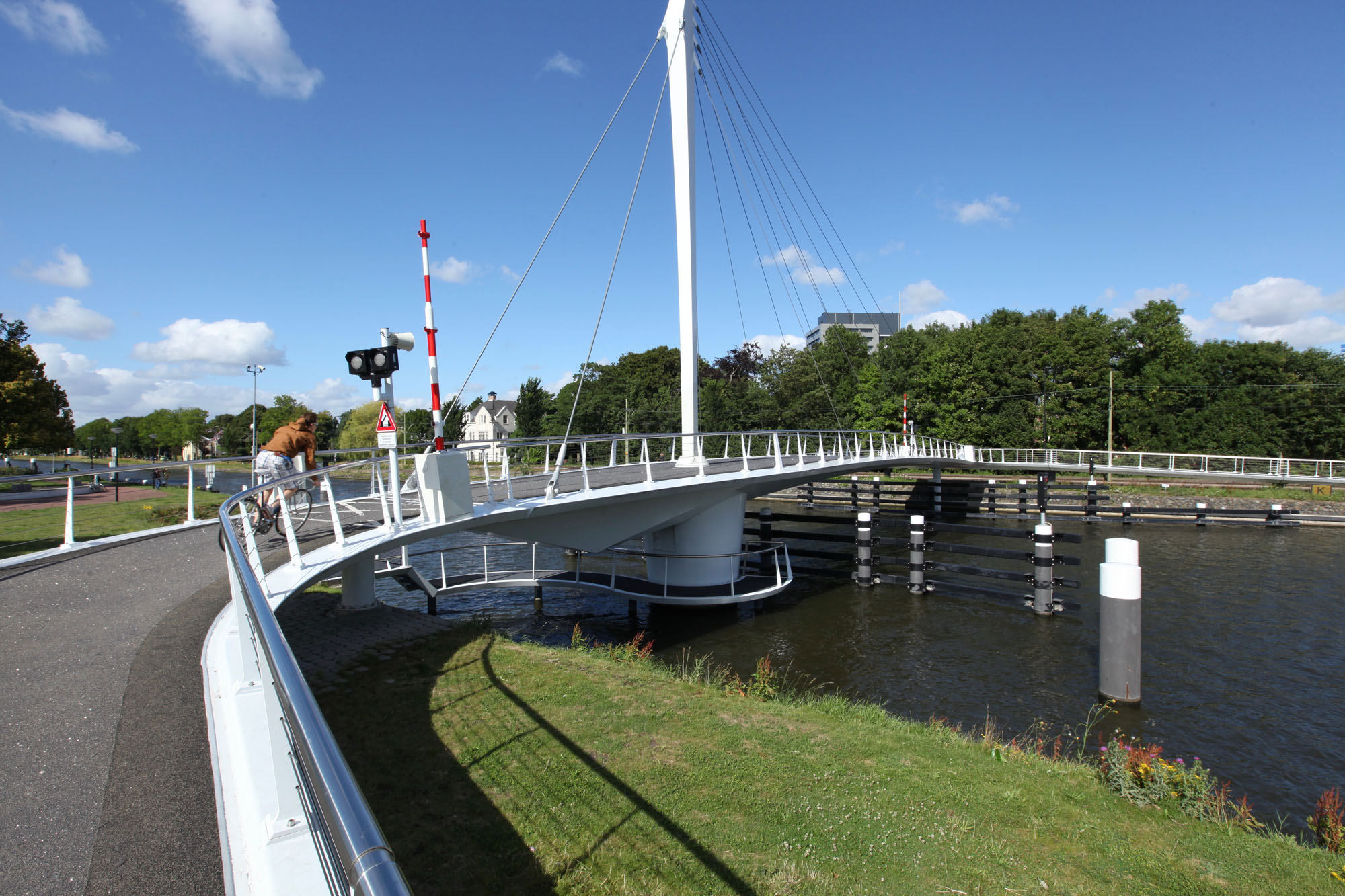 RSW.21_095_fietsbrug-RijnSchiekanaal-Rijswijk-ipvDelft