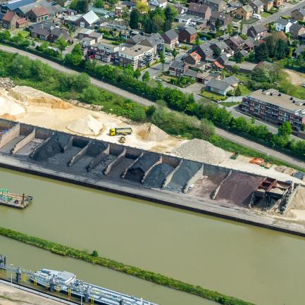 Storage and transport of sand and gravel at harbour Stein, aerial view